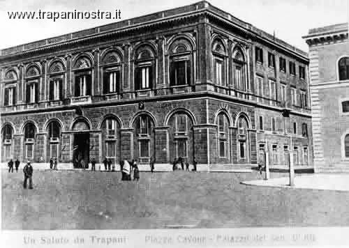 Trapani-Palazzo_del_Comune-002.jpg