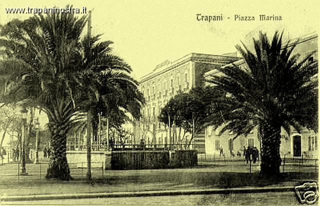 Trapani-Piazza_Marina-001.jpg - Created by ImageGear, AccuSoft Corp.