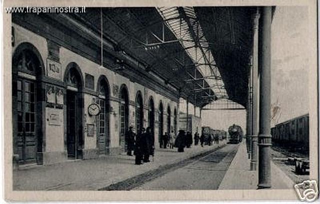 Trapani-Stazione_ferroviaria-004.jpg