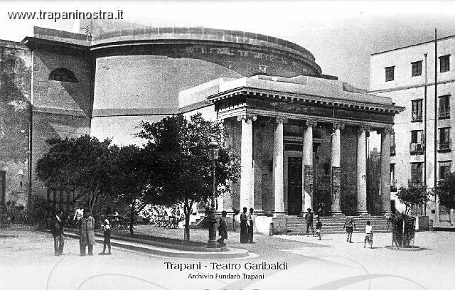 Trapani-Teatro_Garibaldi_014.jpg